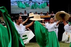 el Presidente Correa estuvo en Manabí este viernes