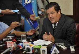 pedrosolinesrenunciaandes