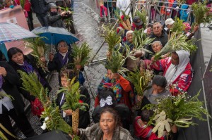 UIO  UNA TRADICION QUE YA ES DE COSTUMBRE EN SEMANA SANTA ES EL DOMIN