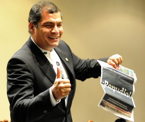 Rafael-Correa-popular